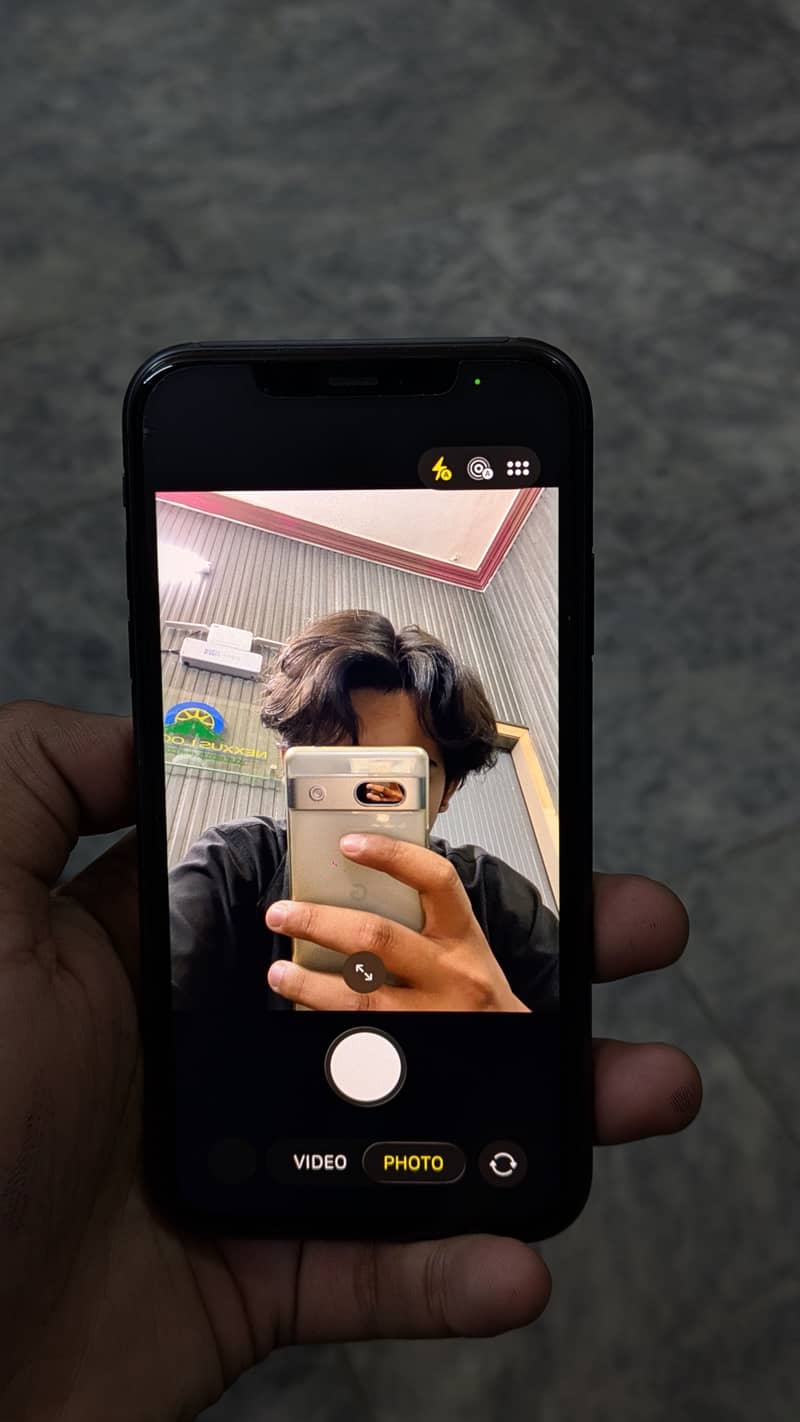 Apple iPhone 11 9