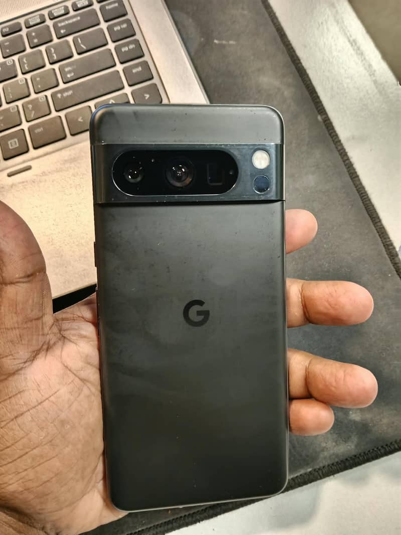 Google Pixel 8 Pro 1