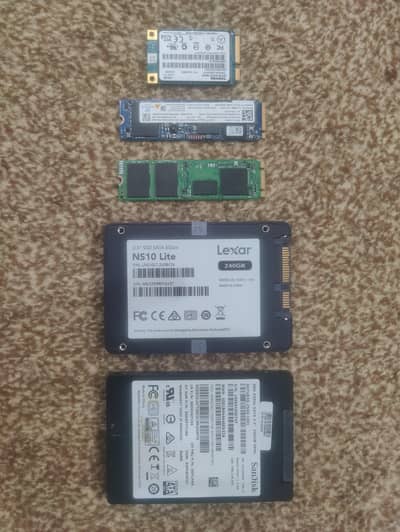 Different SSD drives for sale read ad