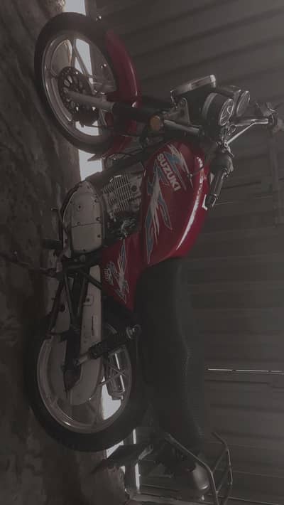 Suzuki GS 150 - 2018 Model*Red colour