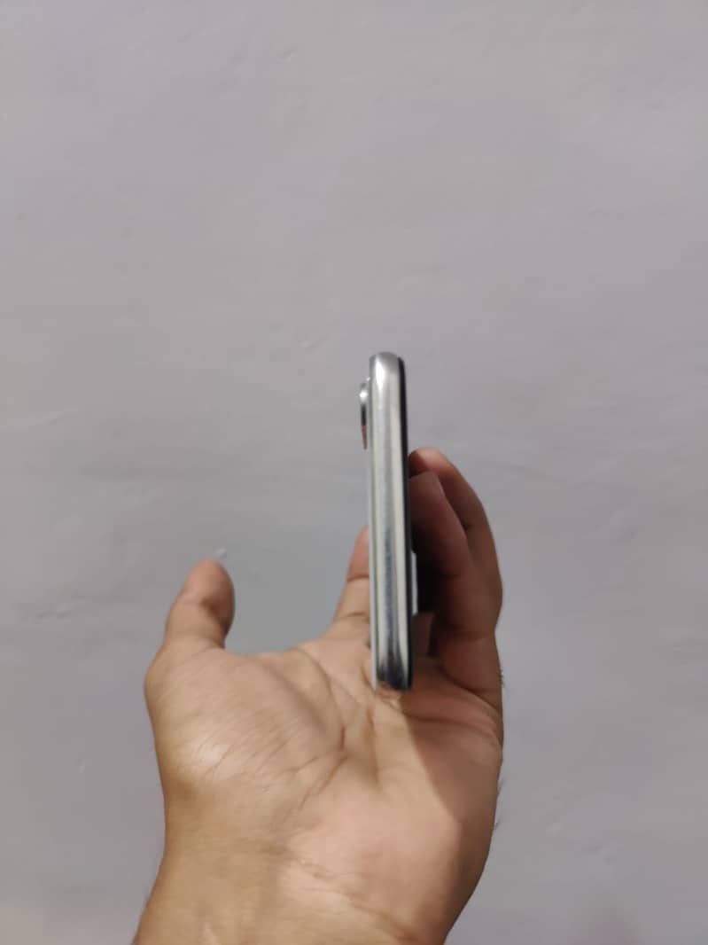 Apple iPhone X 1