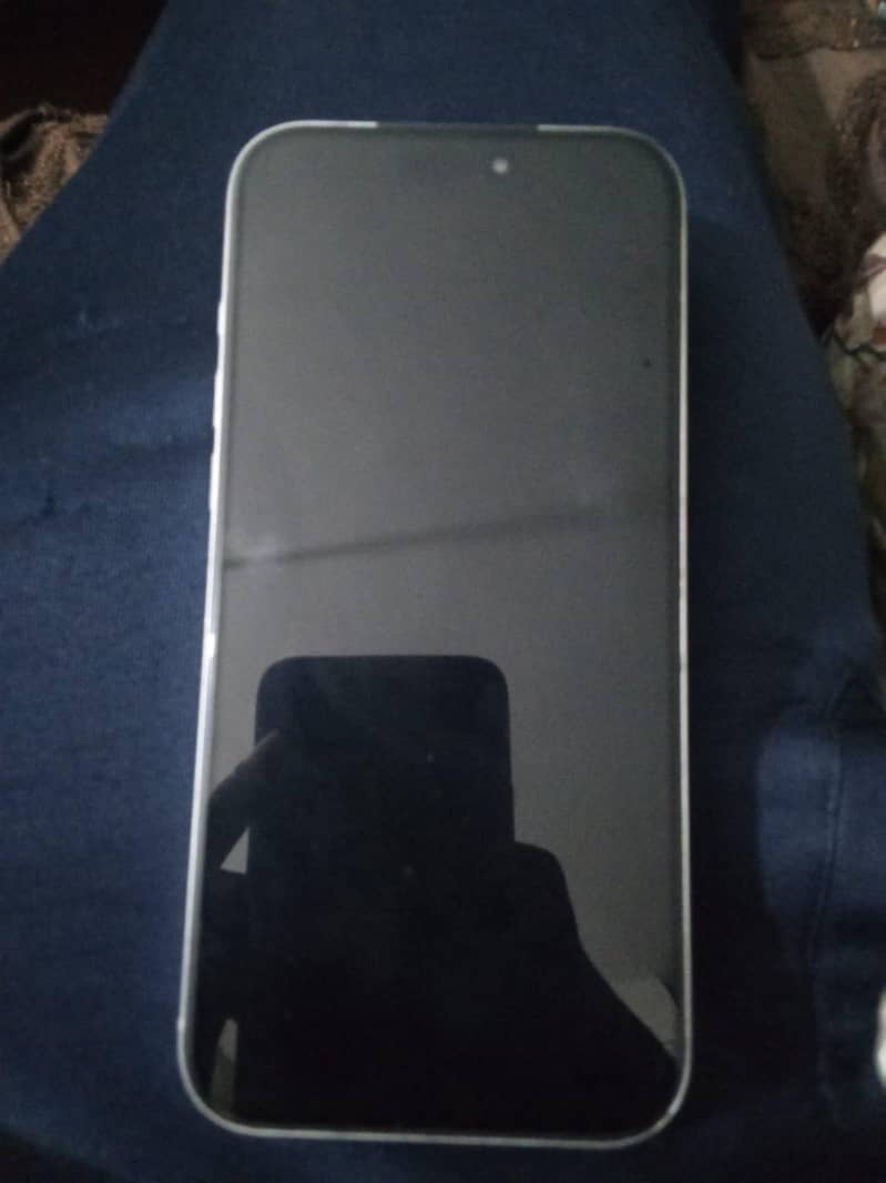 Apple iPhone 17 Pro Max 1