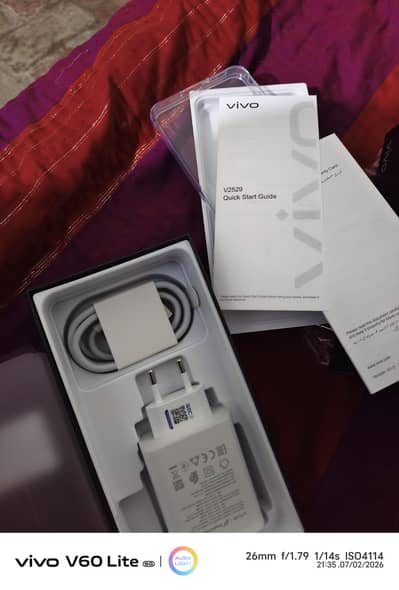 Vivo V60