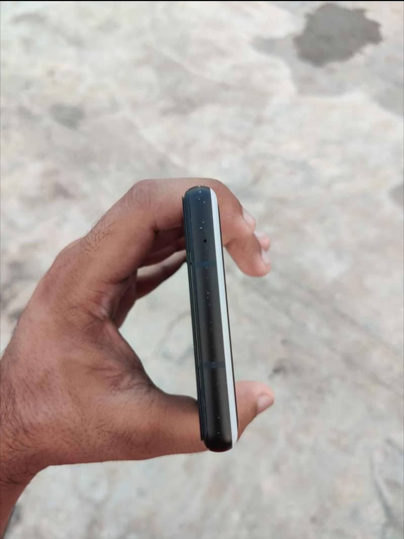 Google Pixel 6a 2