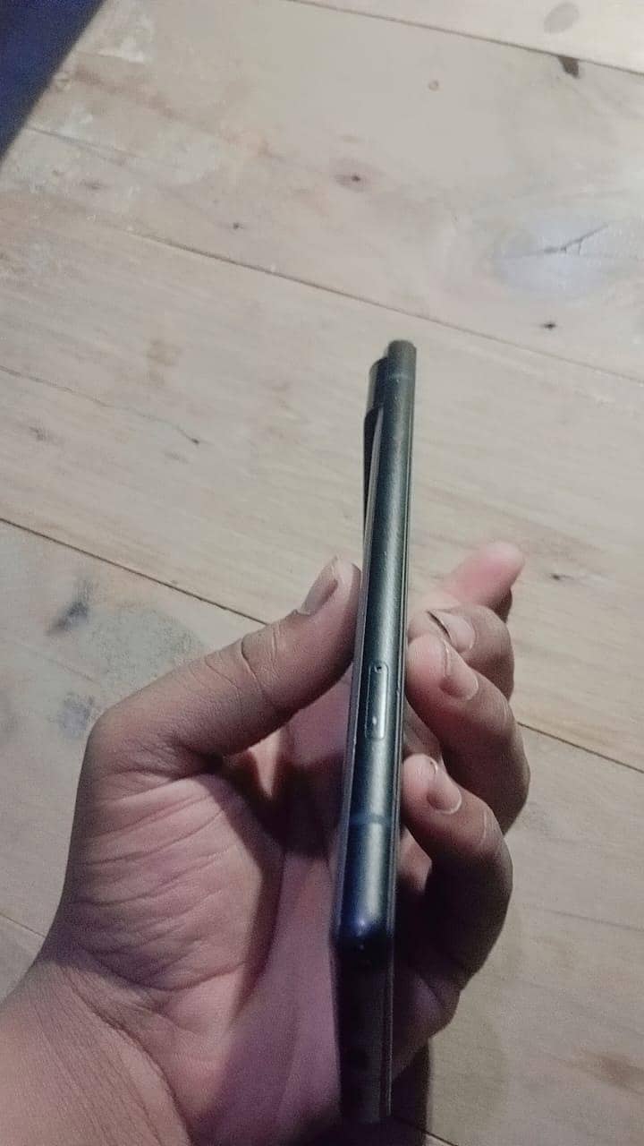 Google Pixel 6 4