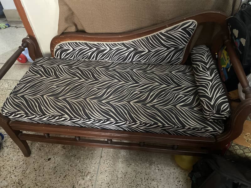 Dewan Sofa Set 2