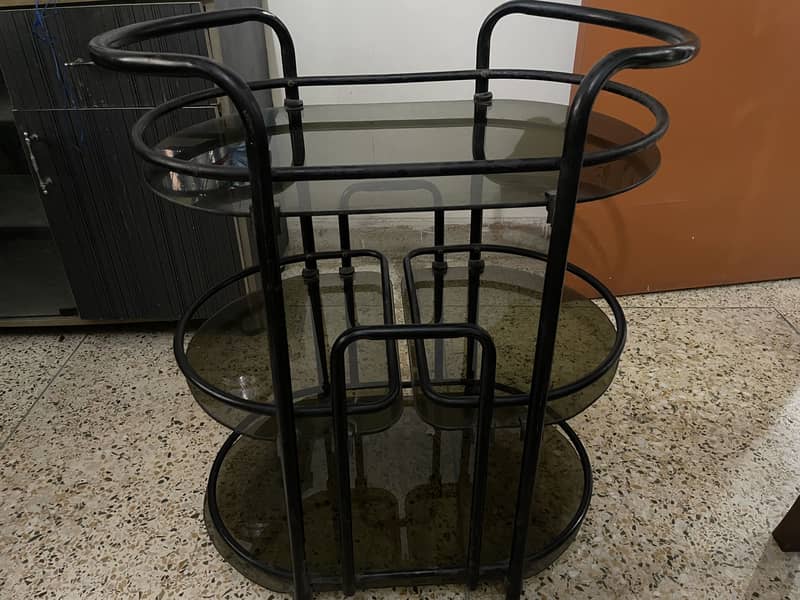 Tea trolley 1