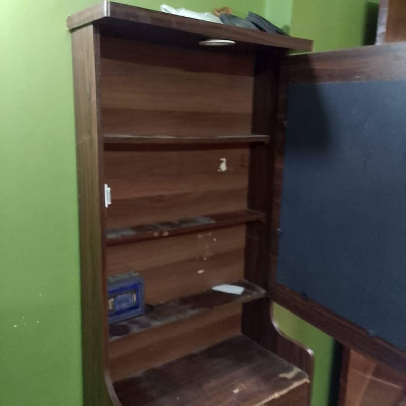 dressing table 3