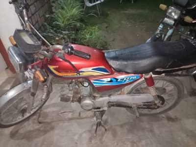 United 70cc bike urgent sale 0341/5686/307 engine all ok perfect