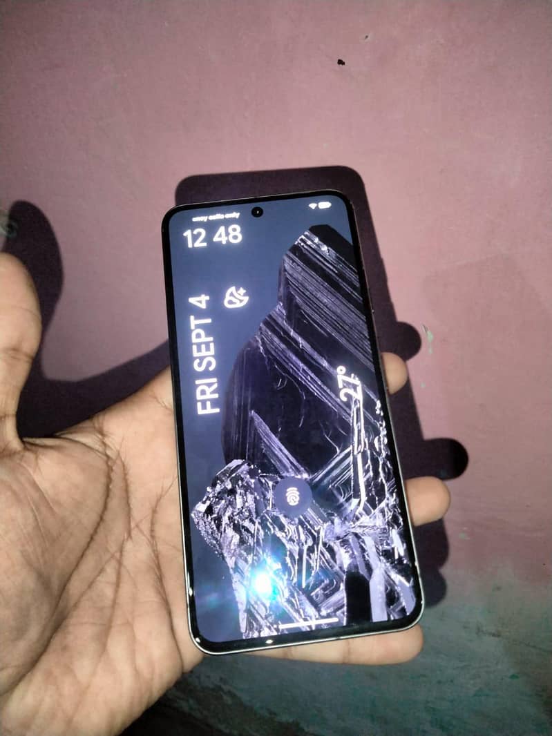 Google Pixel 8 7