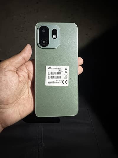 Itel City 100