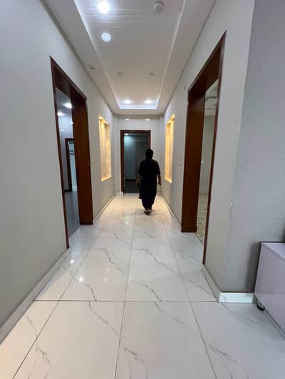 10-Marla Lower Potion Available For Rent In Park View City Lahore