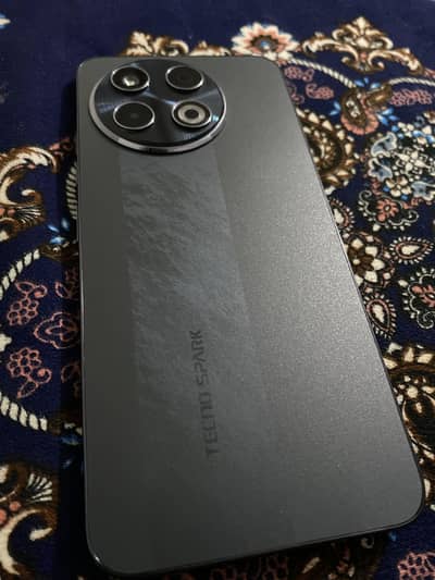 Tecno SPARK 30 Pro