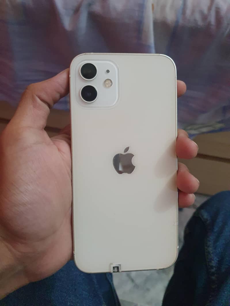 Apple iPhone 12 0