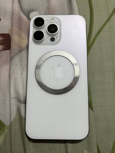 Apple iPhone 16 Pro Max