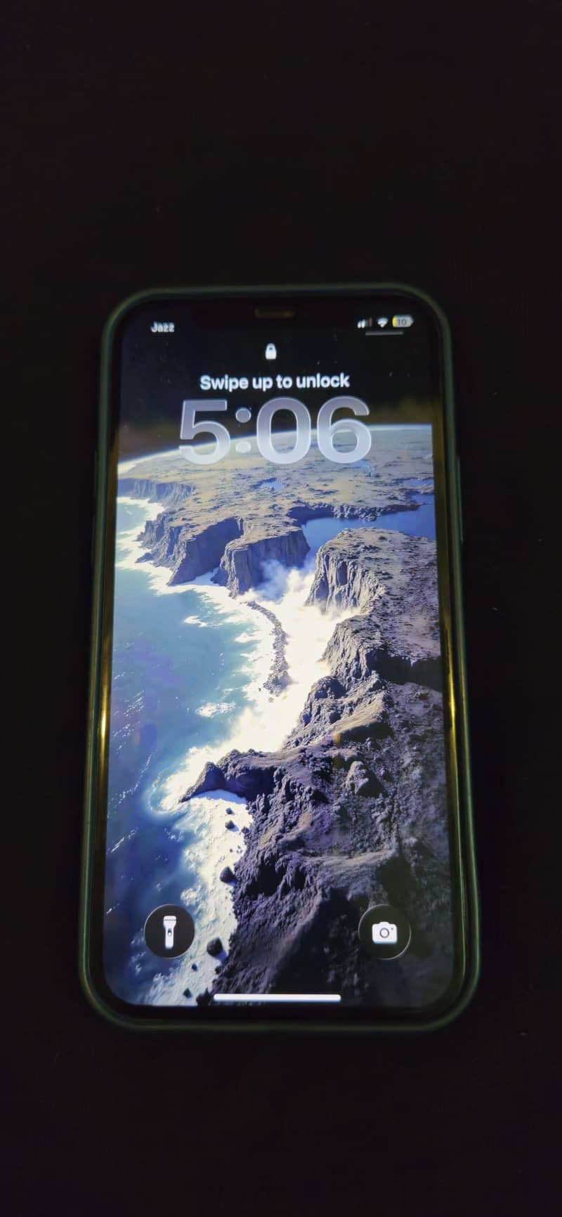 Apple iPhone 12 6