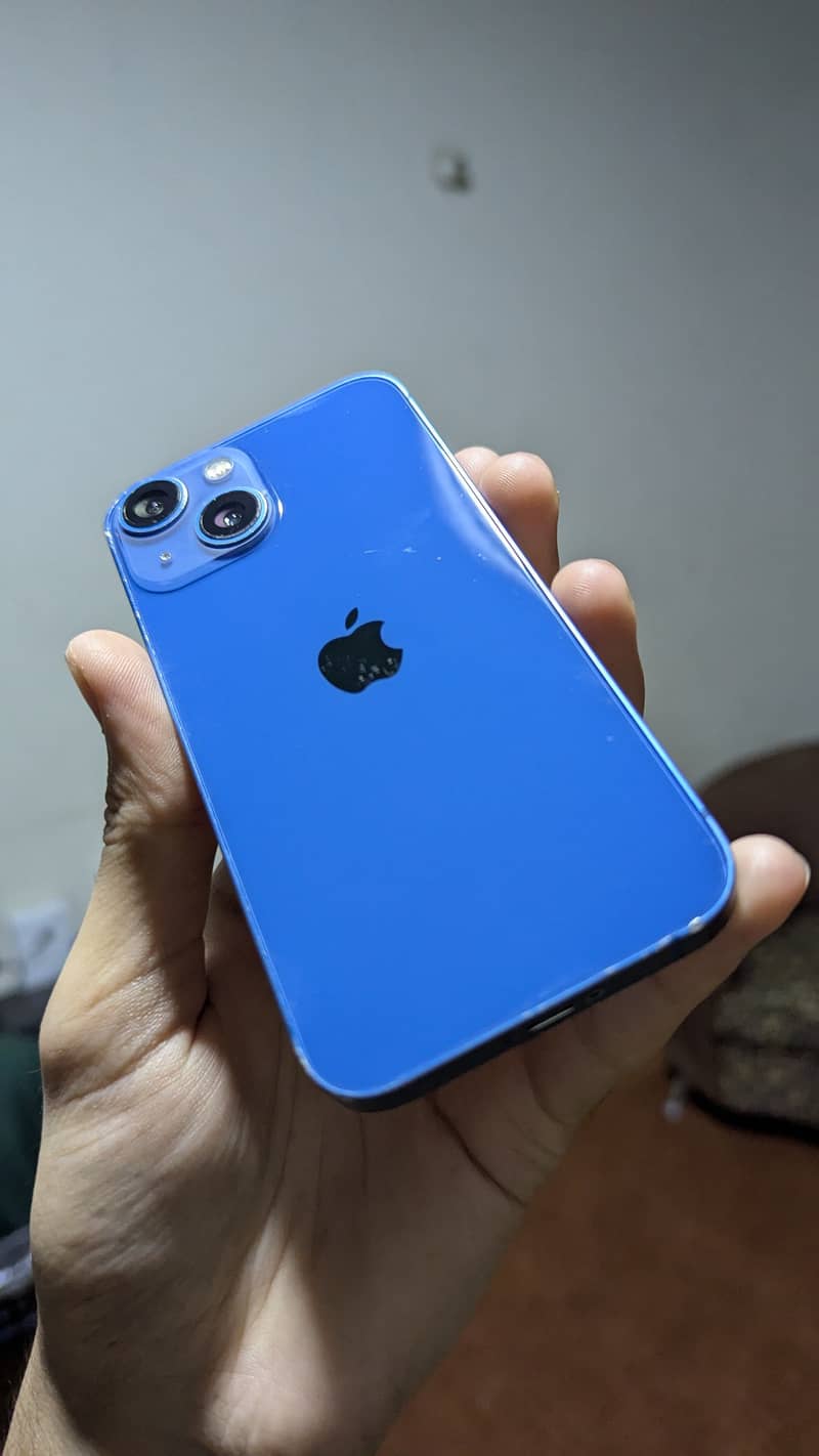 Apple iPhone 13 mini 4