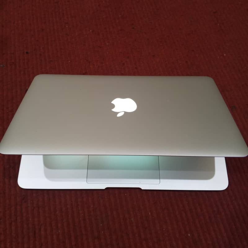 MacBook Air 0