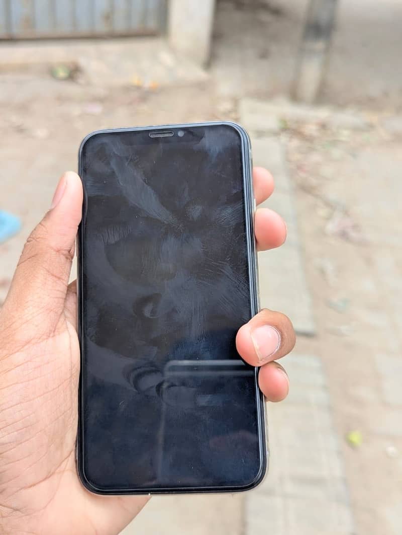 Apple iPhone X 4