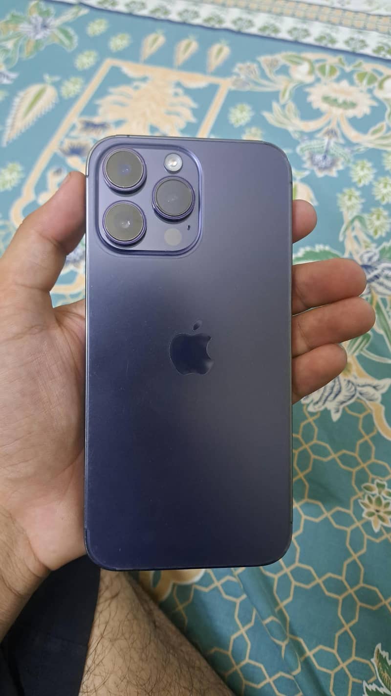 Apple iPhone 14 Pro Max 3