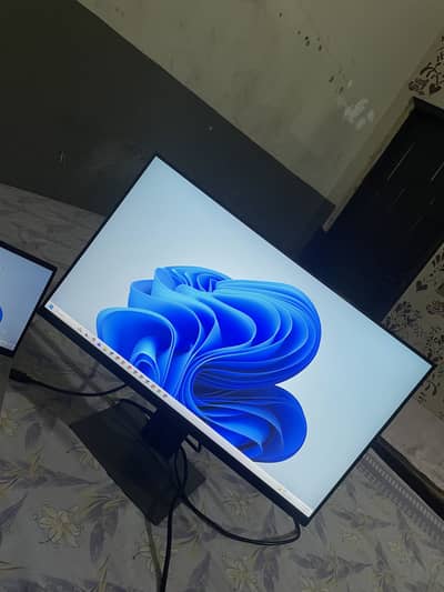 Borderless LED Monitor For Sale