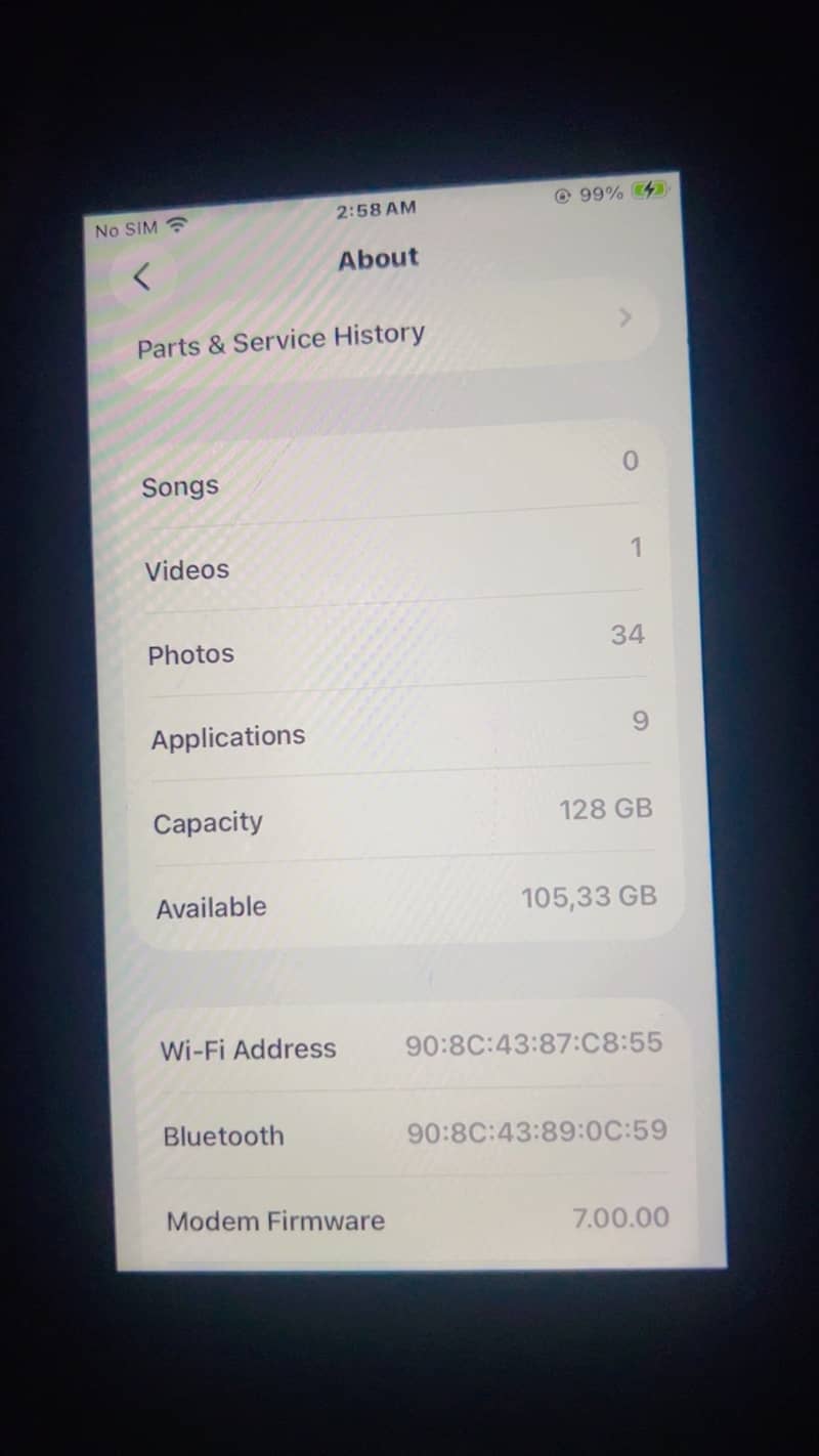 Apple iPhone SE 4