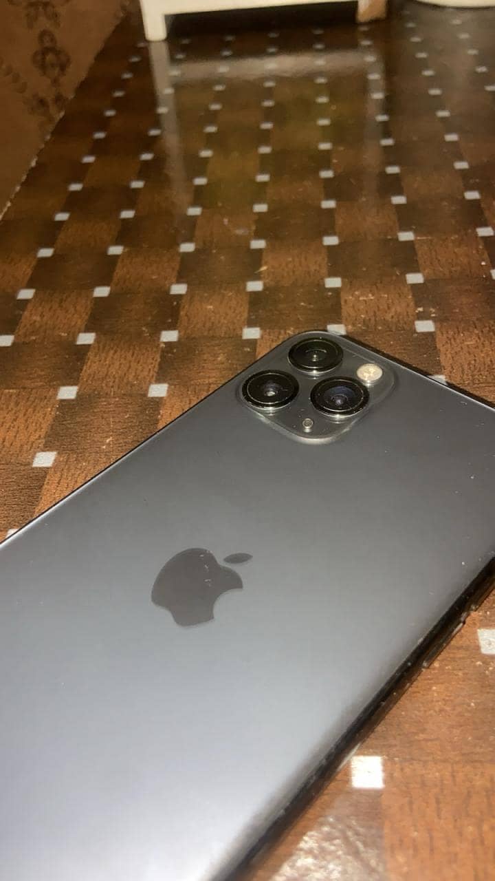 Apple iPhone 11 1