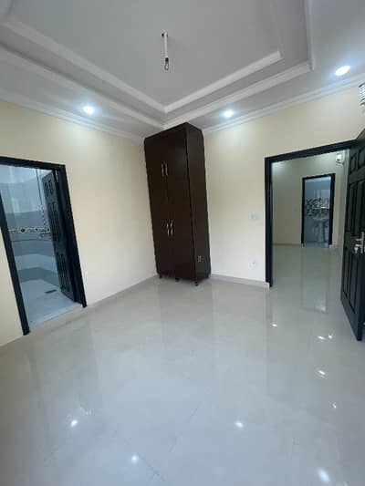 Flats available for rent pak Arab society