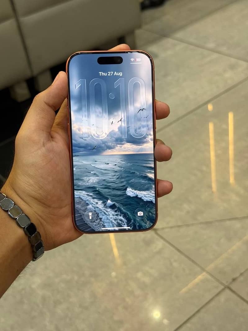 Apple iPhone 17 Pro 4