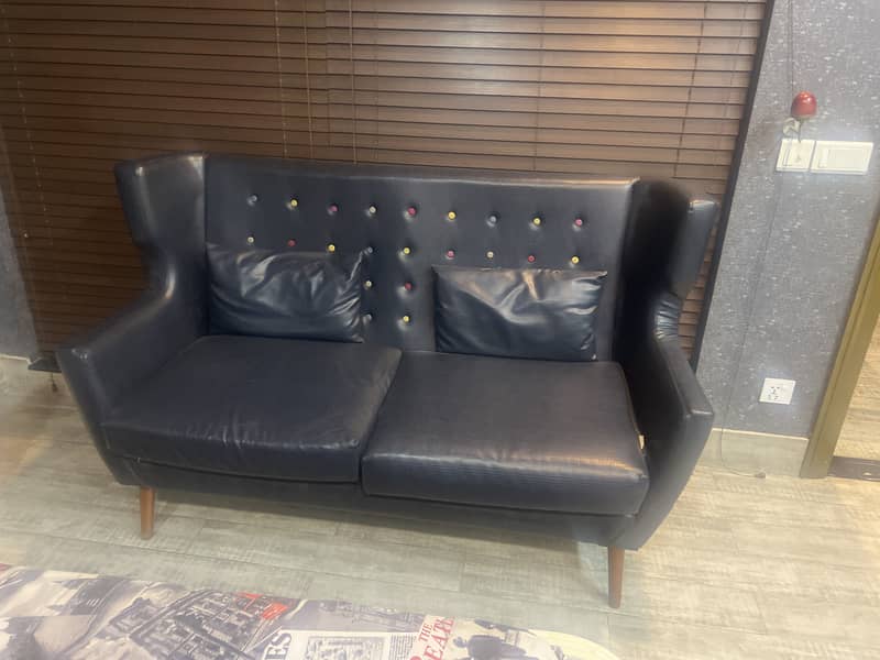 Interwood sofa 0