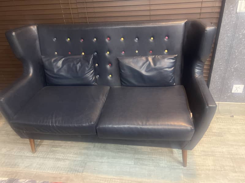 Interwood sofa 1