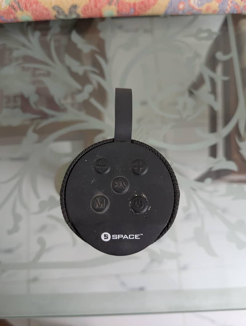 Space X Bluetooth Speaker 1