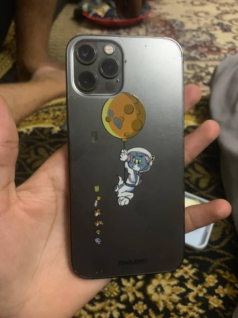 Apple iPhone 12 Pro 2