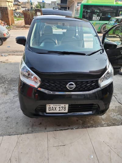 Nissan Dayz 2013