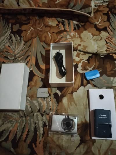 Digital Cameras canon, nikon,kodak sanio available complete access