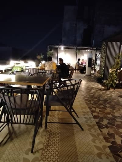 Female supervisor for restaurant in pia road lahore
