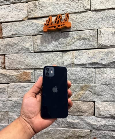 Apple iPhone 12