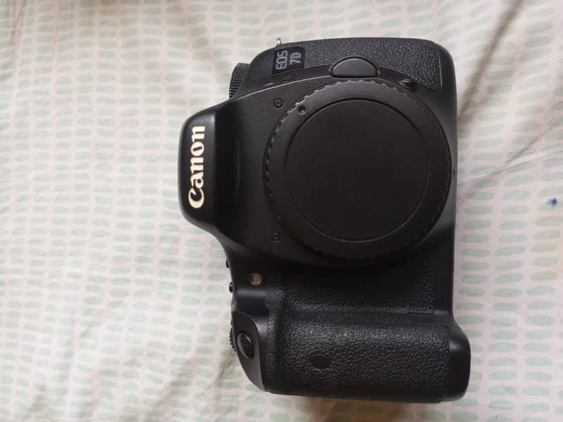 Canon EOS 7D 0
