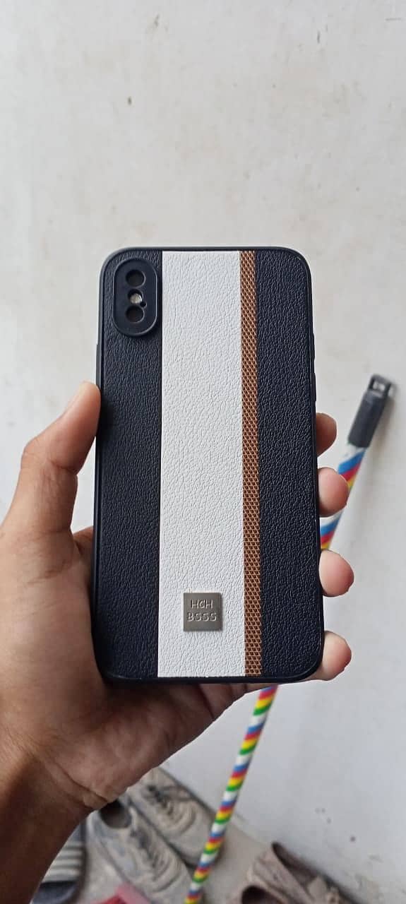 Apple iPhone X 5