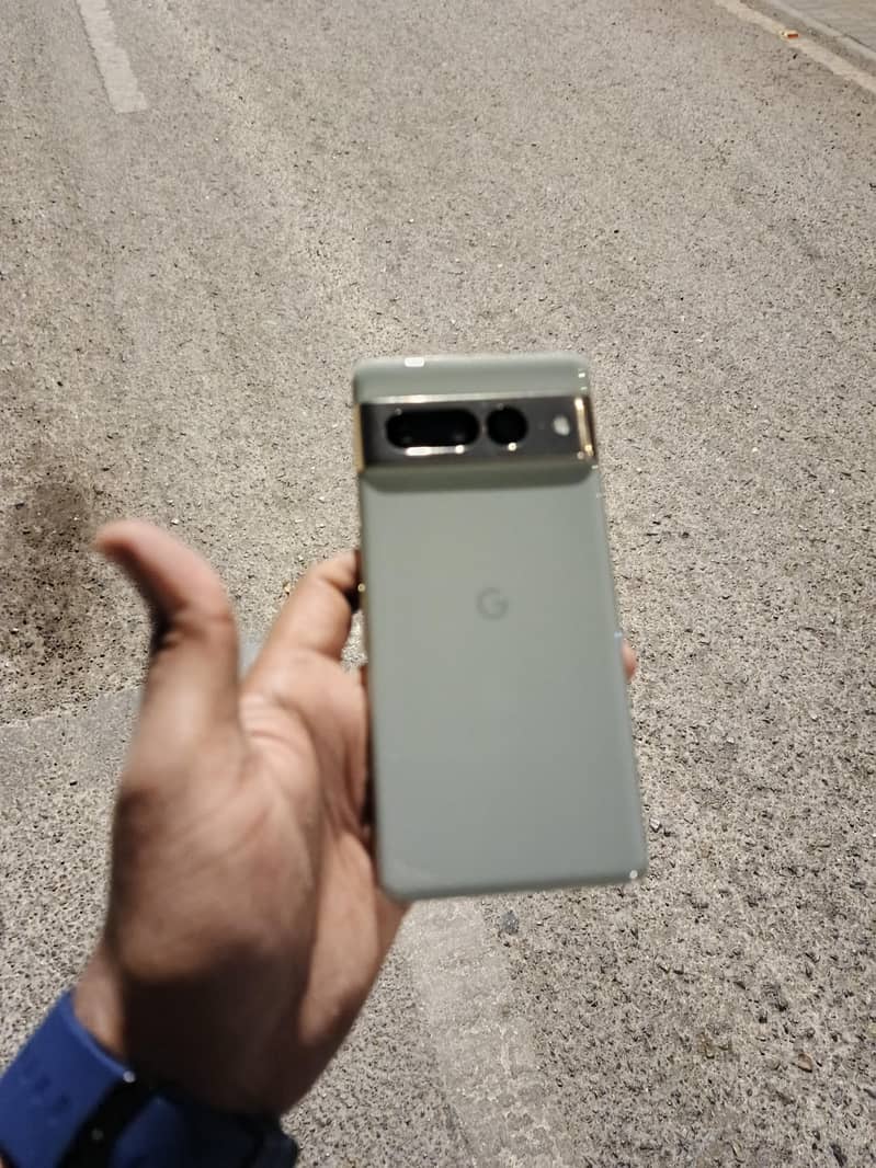 Google Pixel 7 Pro 0