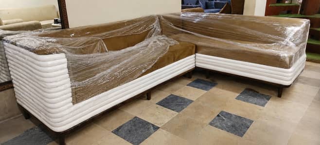 L shaped 6 seater , new collection
