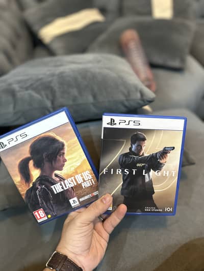 First light and The last of us part 1 ps5 games
