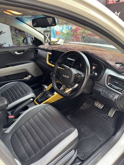 KIA STONIC 2022