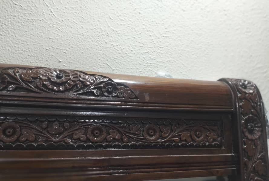 dressing table 0