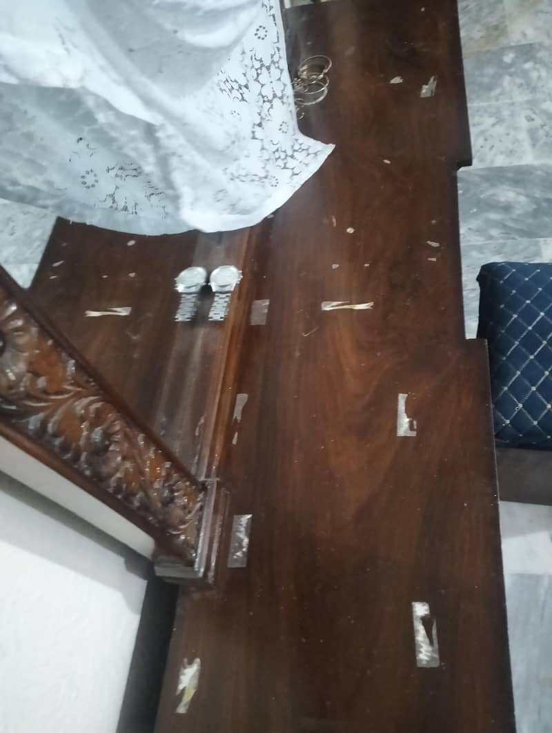 dressing table 5