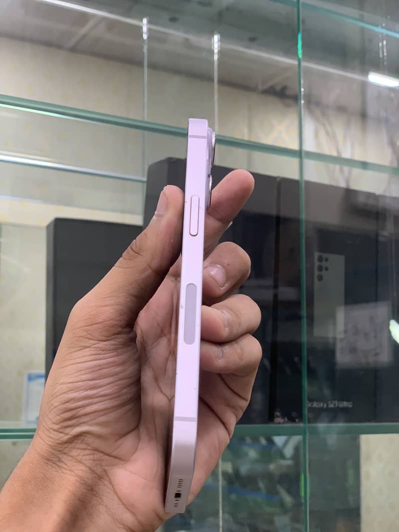 Apple iPhone 14 1