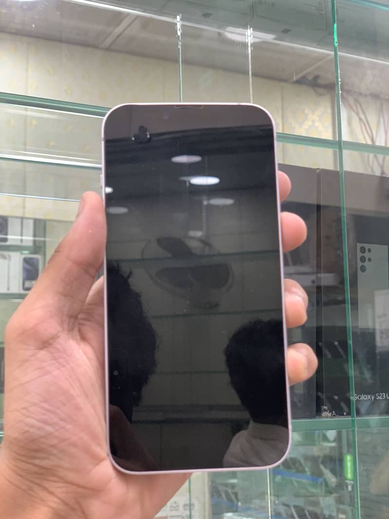 Apple iPhone 14 2