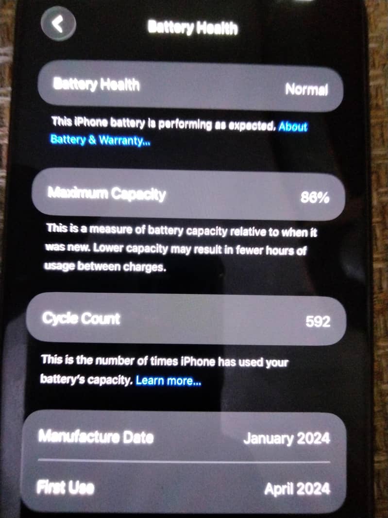 Apple iPhone 15 Pro Max 4