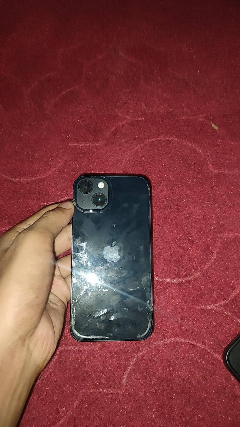 Apple iPhone 13 1