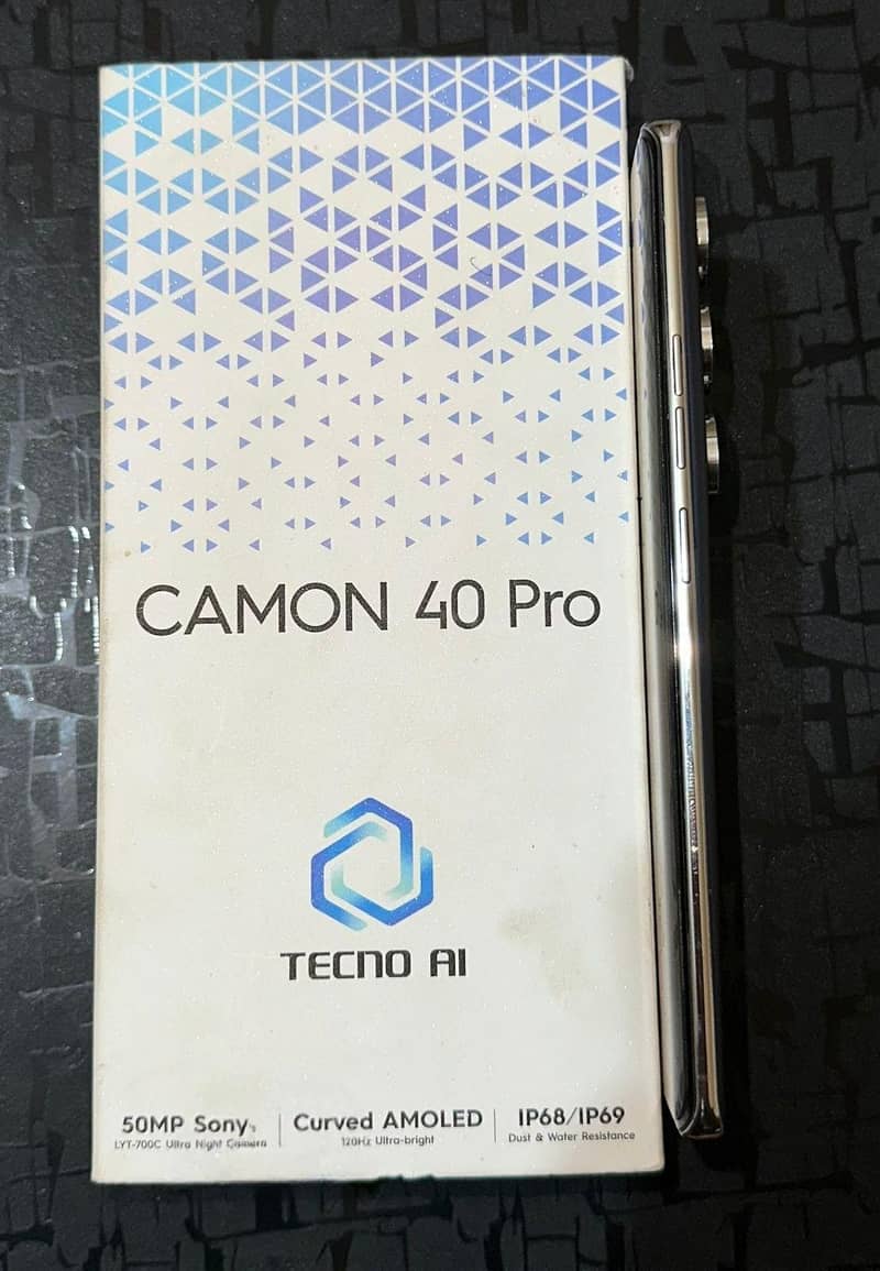 Tecno camon 40 PRO 2
